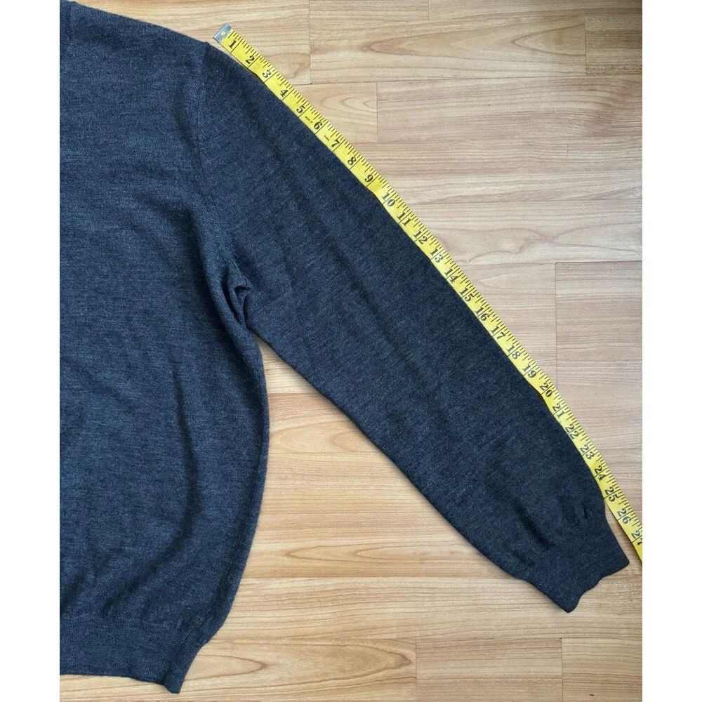Banana Republic Merino Wool Sweater Mens XL V Neck Lightweight Pullover Gray